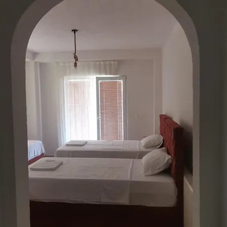 Egnatia En Appartement *